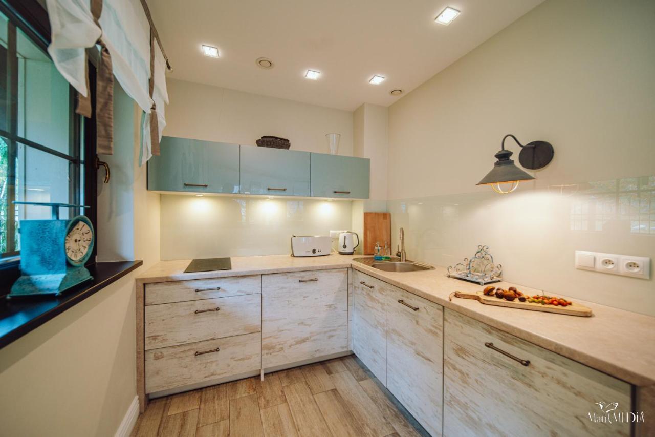 Dolina Wikingow Apartament Heddal 02 ชกลาร์สกา ปอเรมบา ภายนอก รูปภาพ